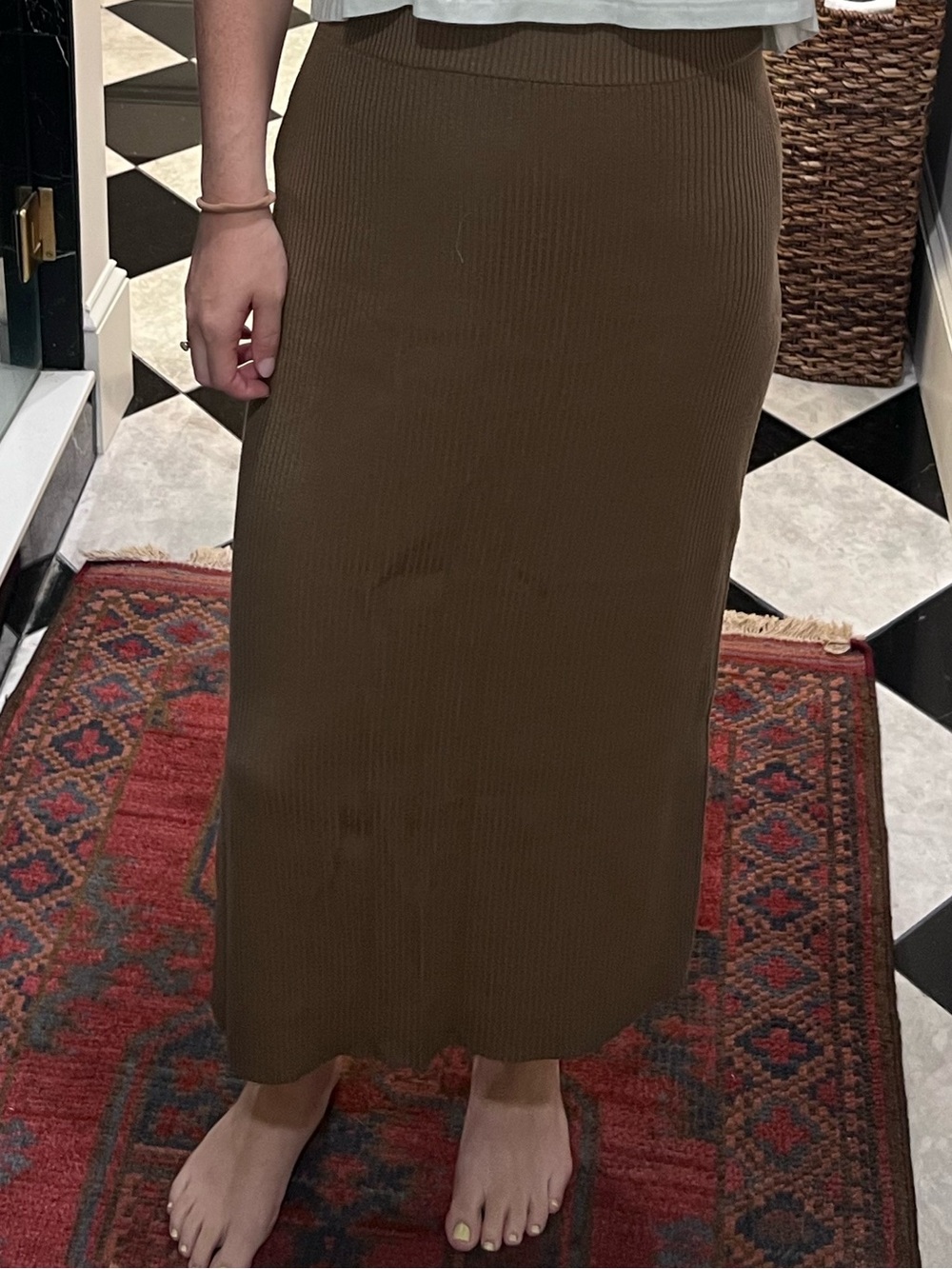 Ribbed Maxi Skirt in Brown